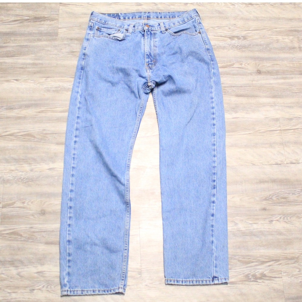 Levis 505 Jeans Men's 34x32 Regular Fit Straight Leg Light Wash Blue Denim